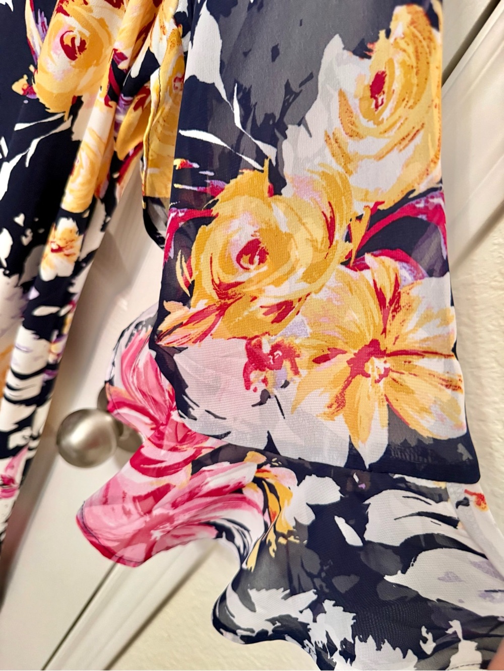 Floral Scoop Neck Shift Dress - Navy & Pink - Picture 4 of 5